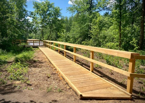 В Бузулукском бору продолжается обустройство экотропы