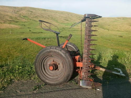 Сотрудники полиции Кувандыка устанавливают обстоятельства ДТП с пострадавшим водителем самоходного транспорта Сотрудники полиции Кувандыка устанавливают обстоятельства ДТП с пострадавшим водителем самоходного транспорта