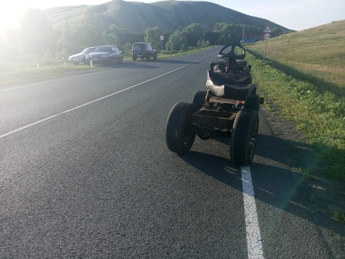 Сотрудники полиции Кувандыка устанавливают обстоятельства ДТП с пострадавшим водителем самоходного транспорта Сотрудники полиции Кувандыка устанавливают обстоятельства ДТП с пострадавшим водителем самоходного транспорта