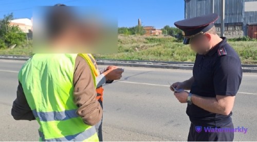 Домбаровские полицейские продолжают проводить профилактические мероприятия по соблюдению требований миграционного законодательства Домбаровские полицейские продолжают проводить профилактические мероприятия по соблюдению требований миграционного законодательства