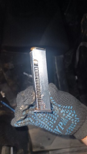 В Ташле сотрудники полиции изъяли пистолет Макарова у местного жителя В Ташле сотрудники полиции изъяли пистолет Макарова у местного жителя