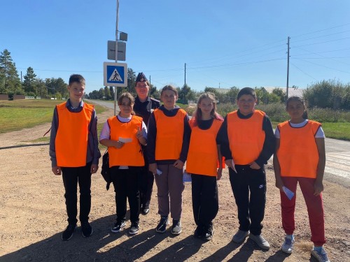 На территории Оренбургской области продолжаются акции «Засветись» и «Автокресло — детям». На территории Оренбургской области продолжаются акции «Засветись» и «Автокресло — детям».