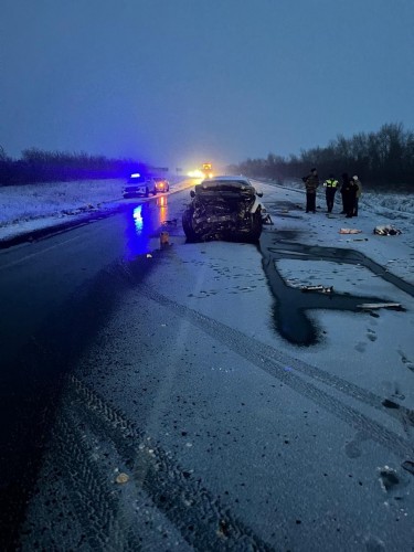 «Выехал на встречную полосу и врезался в машину»: один из водителей погиб в ДТП на трассе М-5 «Выехал на встречную полосу и врезался в машину»: один из водителей погиб в ДТП на трассе М-5