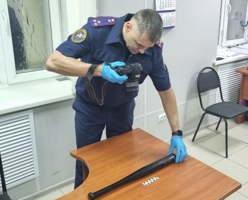 В Орске разговор подростков с "отчимом" завершился уголовным делом 