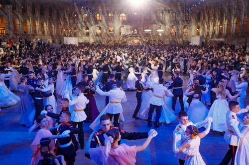 Оренбуржцы выйдут на паркет благотворительного бала в Кремле