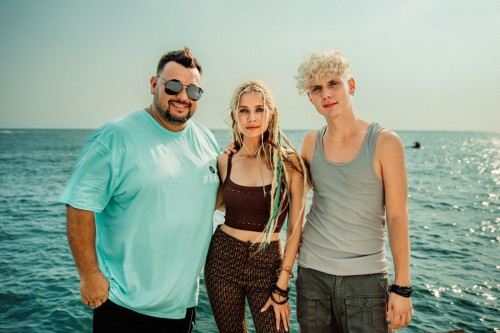 «Плакса» за кадром: как снимали молодежный музыкальный сериал-хит от Сергея Жукова