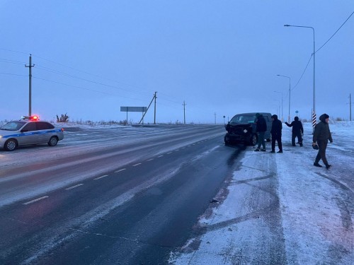В Оренбуржье злостный нарушитель ПДД устроил ДТП на трассе В Оренбуржье злостный нарушитель ПДД устроил ДТП на трассе