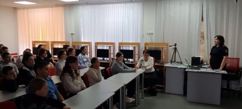 В Красногвардейском районе школьники участвовали в профилактической викторине о вреде наркотиков В Красногвардейском районе школьники участвовали в профилактической викторине о вреде наркотиков