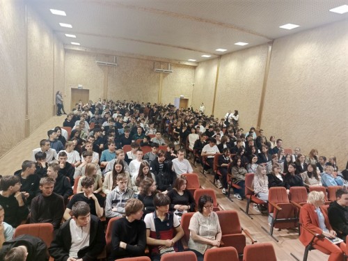 Правоохранители провели для студентов Орского машиностроительного колледжа семинар о безопасности дорожного движения и профилактике правонарушений Правоохранители провели для студентов Орского машиностроительного колледжа семинар о безопасности дорожного движения и профилактике правонарушений