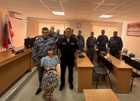 СОТРУДНИКИ ВНЕВЕДОМСТВЕННОЙ ОХРАНЫ РОСГВАРДИИ ПРИСОЕДИНИЛИСЬ К АКЦИИ «СОБЕРИ РЕБЕНКА В ШКОЛУ» СОТРУДНИКИ ВНЕВЕДОМСТВЕННОЙ ОХРАНЫ РОСГВАРДИИ ПРИСОЕДИНИЛИСЬ К АКЦИИ «СОБЕРИ РЕБЕНКА В ШКОЛУ»