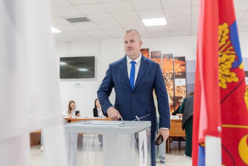 Работники Уральской Стали приняли активное участие в выборах главы региона Работники Уральской Стали приняли активное участие в выборах главы региона