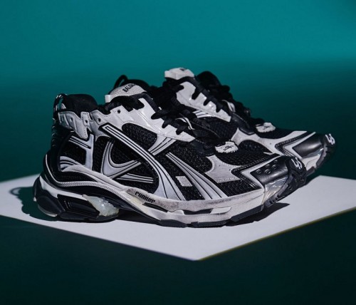 Самые узнаваемые модели кроссовок BALENCIAGA