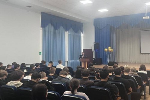 РОСГВАРДЕЙЦЫ РАССКАЗАЛИ О ВУЗАХ РОСГВАРДИИ СТУДЕНТАМ УЧИЛИЩА ОЛИМПИЙСКОГО РЕЗЕРВА Г. ОРЕНБУРГА РОСГВАРДЕЙЦЫ РАССКАЗАЛИ О ВУЗАХ РОСГВАРДИИ СТУДЕНТАМ УЧИЛИЩА ОЛИМПИЙСКОГО РЕЗЕРВА Г. ОРЕНБУРГА