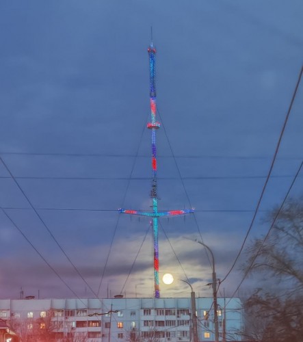 В Оренбурге телевизионная мачта засияет праздничной подсветкой в День Героев Отечества В Оренбурге телевизионная мачта засияет праздничной подсветкой в День Героев Отечества