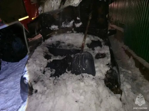 В Медногорске мужчина получил ожоги во время пожара в своем автомобиле