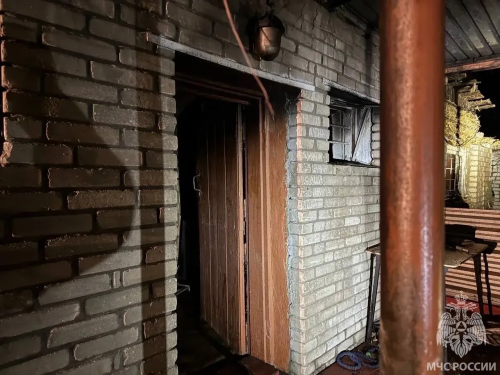 В Орске при пожаре пострадал человек