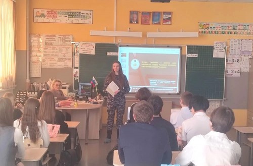 В ОРЕНБУРГЕ РОСГВАРДЕЙЦЫ ПРОВЕЛИ УРОК МУЖЕСТВА ДЛЯ УЧАЩИХСЯ СРЕДНЕЙ ОБЩЕОБРАЗОВАТЕЛЬНОЙ ШКОЛЫ В ОРЕНБУРГЕ РОСГВАРДЕЙЦЫ ПРОВЕЛИ УРОК МУЖЕСТВА ДЛЯ УЧАЩИХСЯ СРЕДНЕЙ ОБЩЕОБРАЗОВАТЕЛЬНОЙ ШКОЛЫ