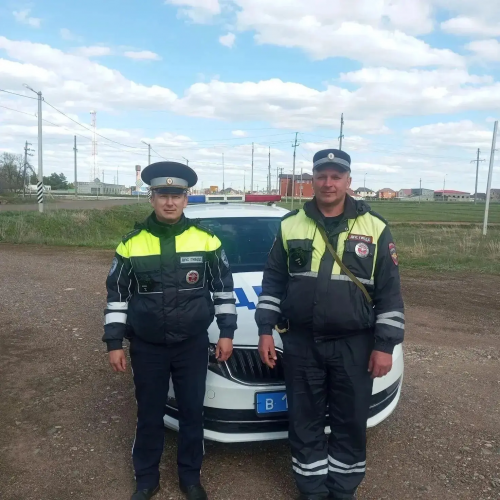 В Оренбуржье полицейские оперативно доставили в больницу пострадавшего водителя