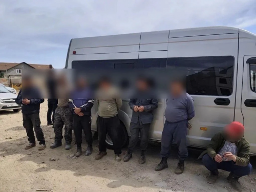 В Оренбуржье в ходе операции «Овощевод» выслали свыше 60 иностранных граждан В Оренбуржье в ходе операции «Овощевод» выслали свыше 60 иностранных граждан