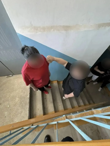 В Оренбурге арестовали мужчину избившего женщину за отказ знакомиться В Оренбурге арестовали мужчину избившего женщину за отказ знакомиться