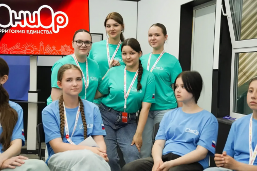В Оренбурге в «Городе детства» открылся детский форум «ЮниОр». В Оренбурге в «Городе детства» открылся детский форум «ЮниОр».