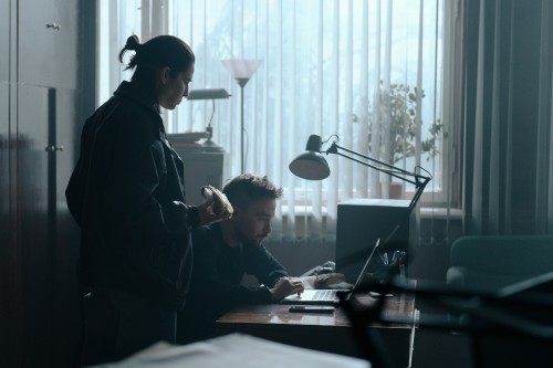 Лето взяло в руки краски: Wink представляет яркий коктейль премьер июня Лето взяло в руки краски: Wink представляет яркий коктейль премьер июня
