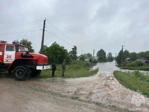 В Оренбуржье восстановили движение на всех дорогах после непогоды В Оренбуржье восстановили движение на всех дорогах после непогоды