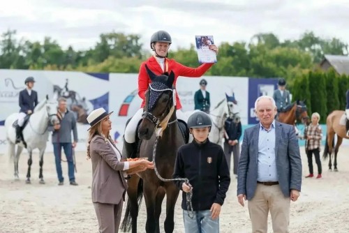 Оренбургские спортсмены завоевали пять медалей на чемпионате по конному спорту Оренбургские спортсмены завоевали пять медалей на чемпионате по конному спорту