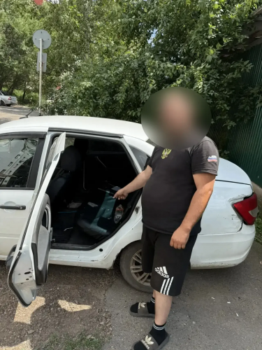 Таксист в Оренбурге задержан за кражу телефона у пассажирки Таксист в Оренбурге задержан за кражу телефона у пассажирки