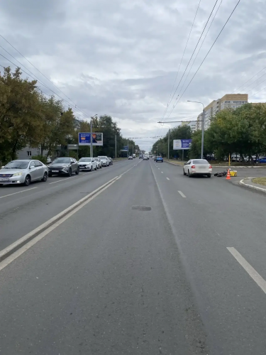 На оренбургской улице Пролетарской иномарка сбила электровелосипед