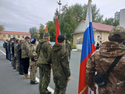 Из Оренбурга в зону СВО отправились 13 казаков-добровольцев Из Оренбурга в зону СВО отправились 13 казаков-добровольцев
