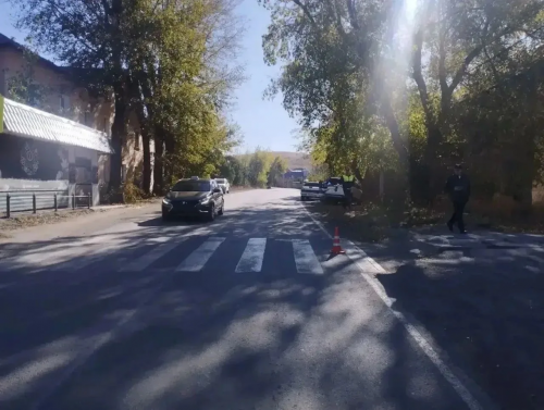 В Кувандыке автомобиль сбил пенсионерку на пешеходном переходе В Кувандыке автомобиль сбил пенсионерку на пешеходном переходе