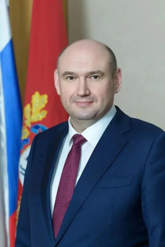 Губернатор Оренбуржья поздравил пожилых жителей региона с праздником и отметил их вклад в развитие области