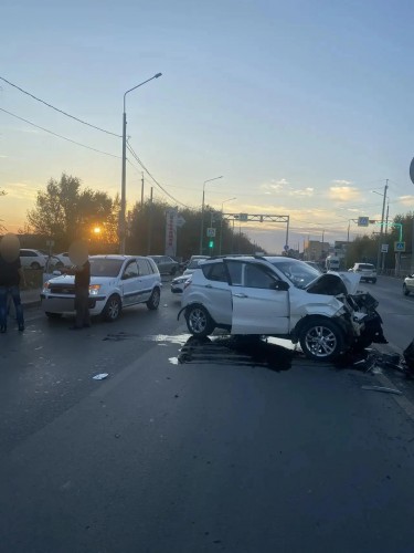 Две автоледи столкнулись на трассе «Оренбург-Беляевка» Две автоледи столкнулись на трассе «Оренбург-Беляевка»