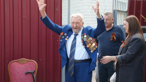 Ветеран ВОВ Александр Курцев из Бузулука отпраздновал 102‑летие Ветеран ВОВ Александр Курцев из Бузулука отпраздновал 102‑летие